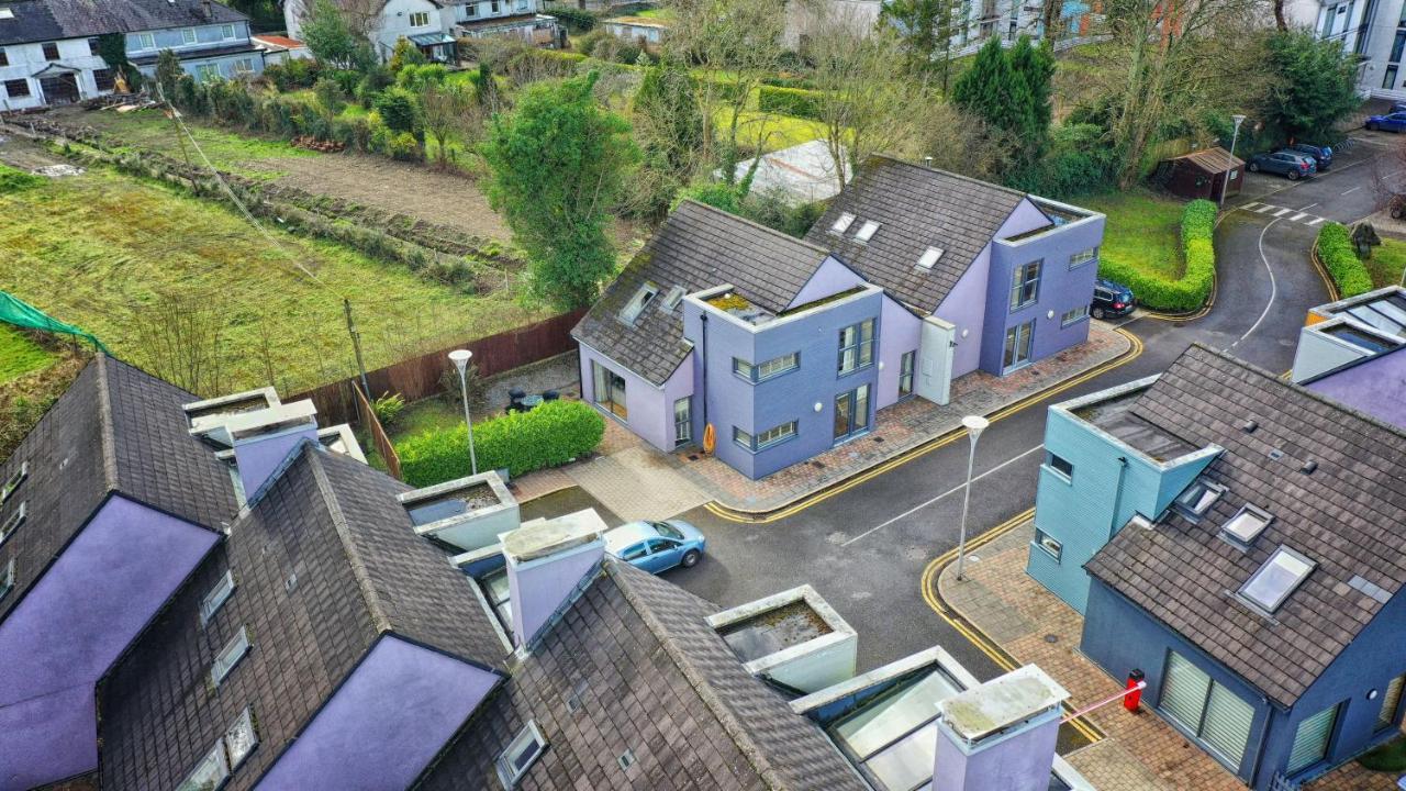 Avenue 10 Villa Killarney Exterior photo